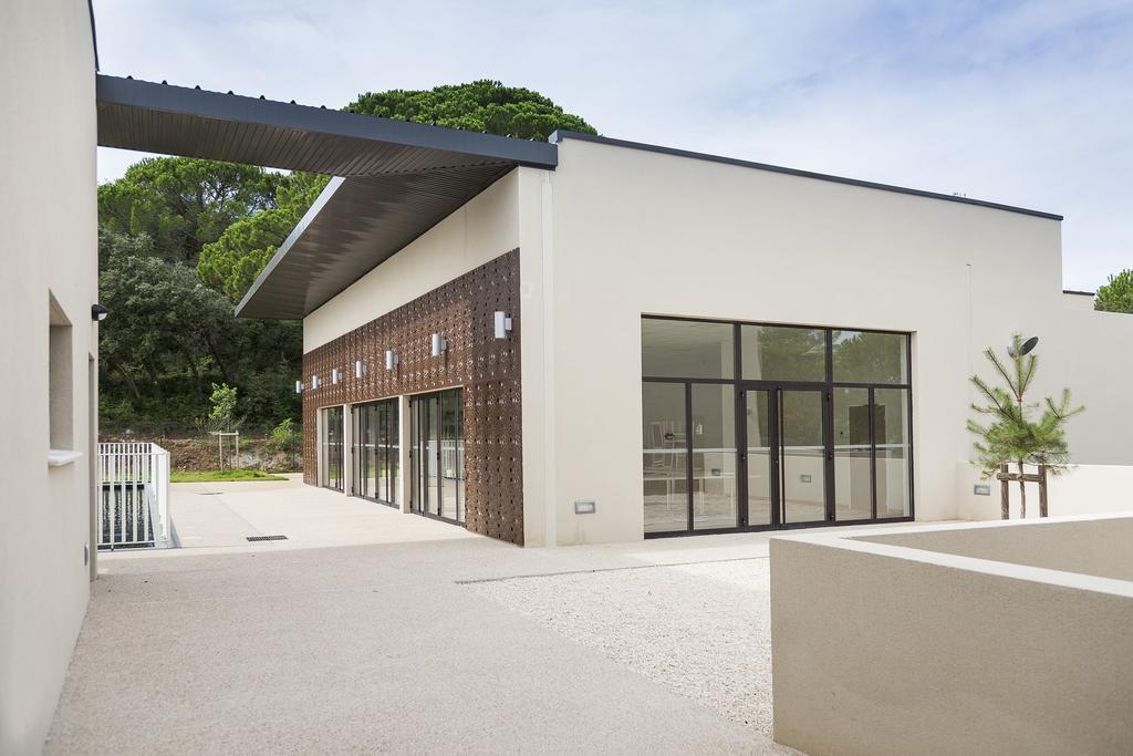 Vacancéole - Résidence Pont du Gard Remoulins Exterior foto